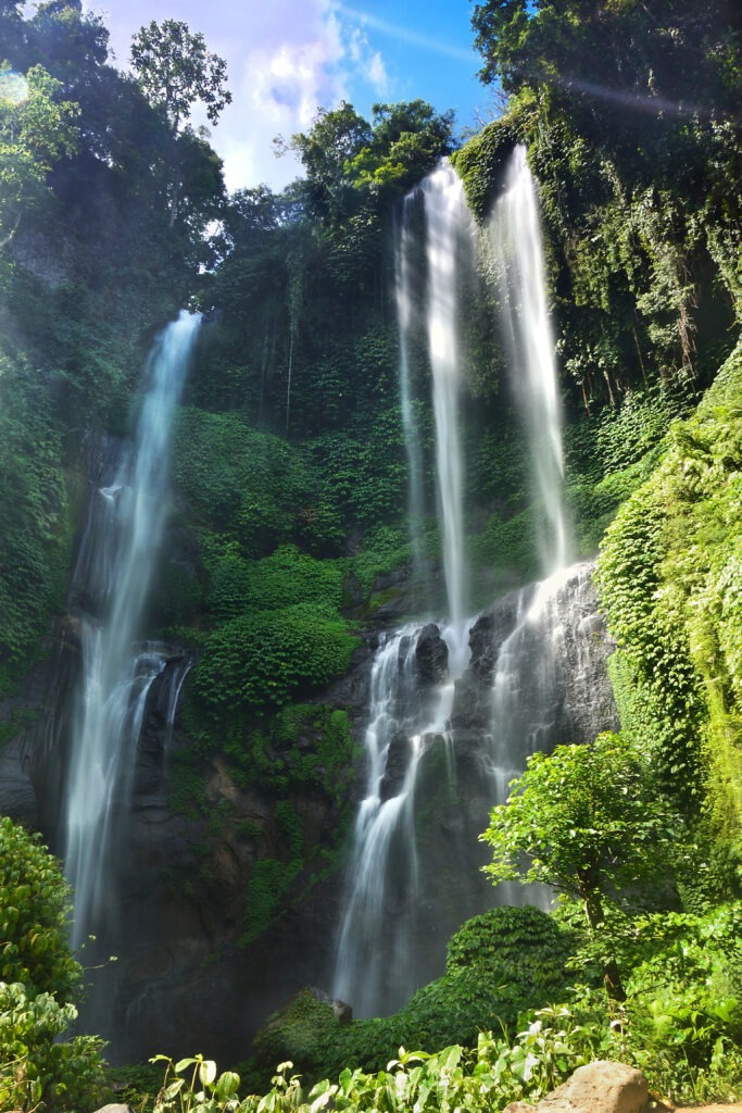 Ketinggian_Air_Terjun_Sekumpul