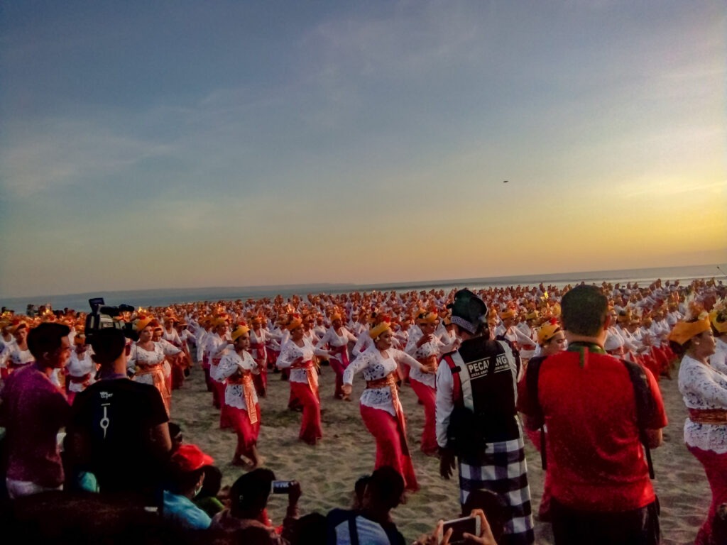 bali-dance-seminyak