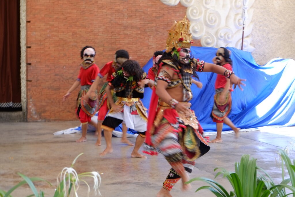 Garuda Wisnu Kencana Dance